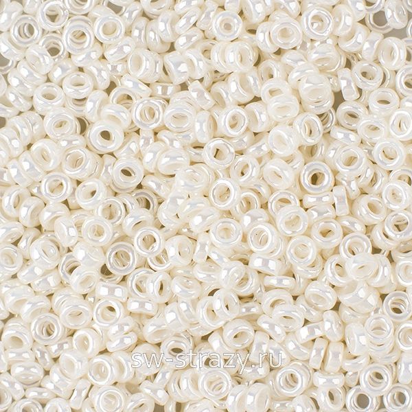 Бисер Spacer 2,2х1 mm 592 Antique Ivory Pearl Ceylon