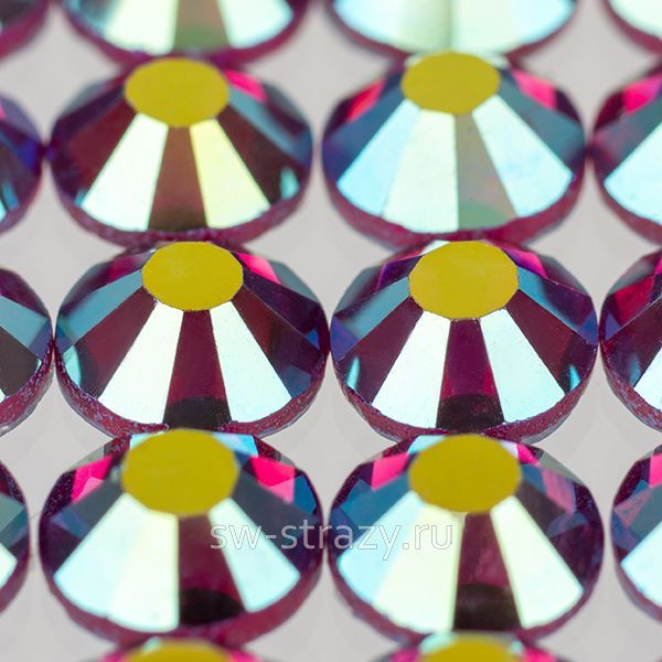 YHB 28 ss30 Fuchsia shimmer AB HF 126AB