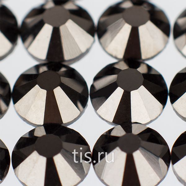 C28 ss34 Jet Hematite K9 F