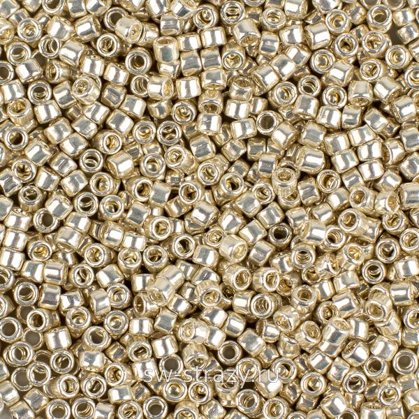 Бисер Treasures 11/0 #0558 Гальванизированный серебряный