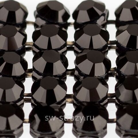 Кристальная ткань 40000/100 082 280 NOHF (1 ряд-примерно 66 камней)