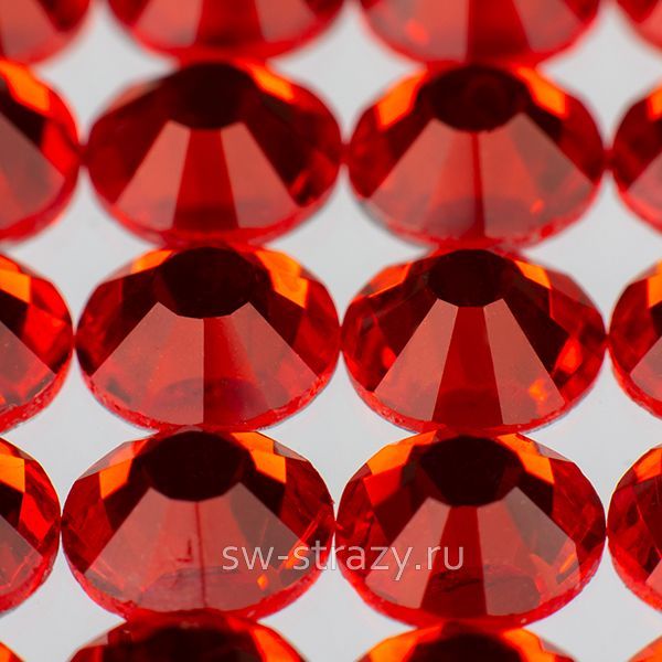 YHB 28 ss20 Light Siam HF 129