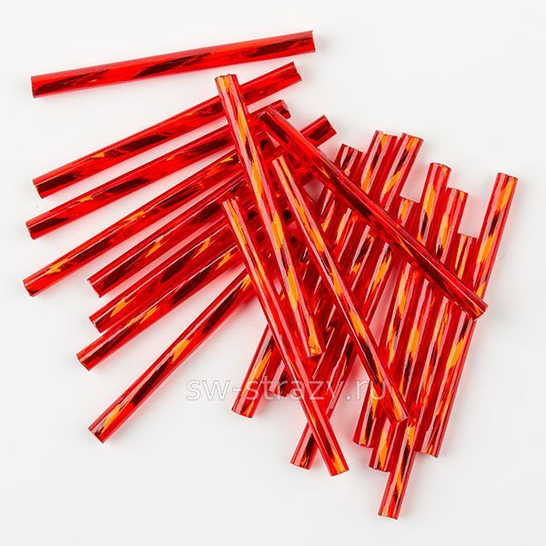 Стеклярус витой 30 мм красный внутреннее серебрение (97970TW)